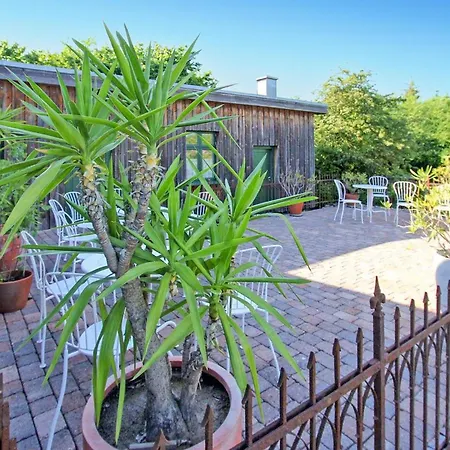 Ehemaliges Farmhaus Holiday home Lehsten